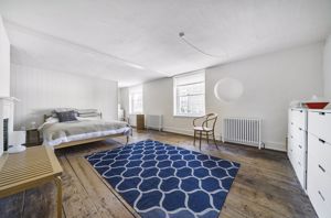 Photo 14- click for photo gallery